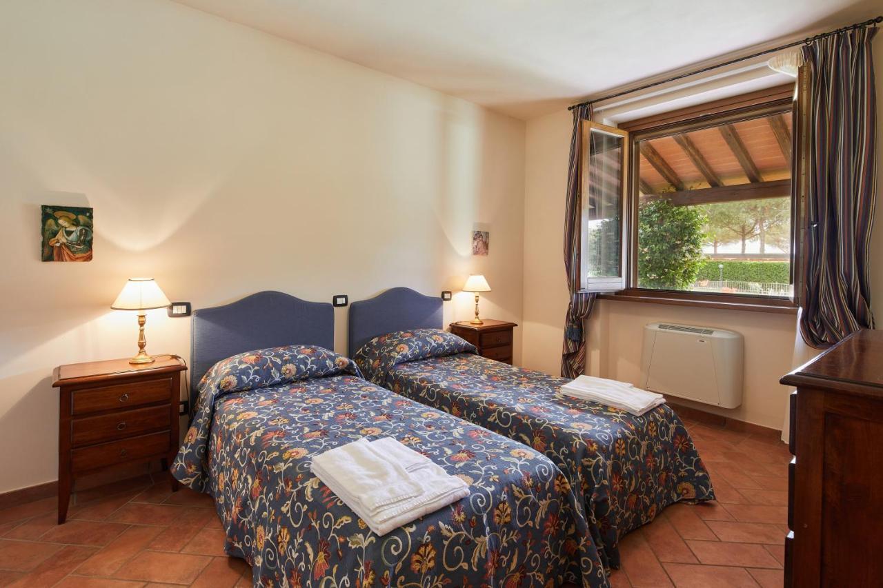 Relais La Cerreta Villa Castiglione del Lago Buitenkant foto