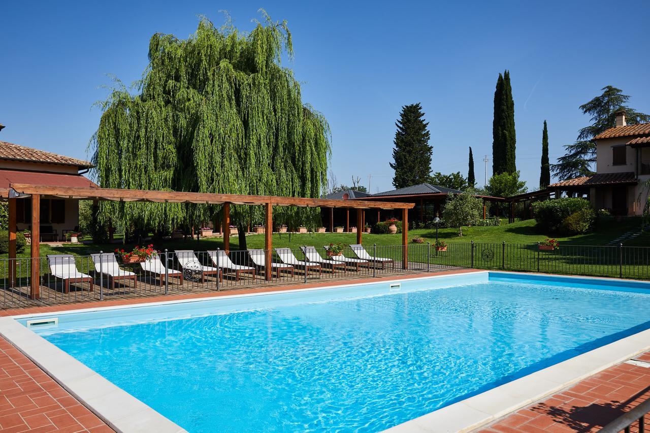 Relais La Cerreta Villa Castiglione del Lago Buitenkant foto